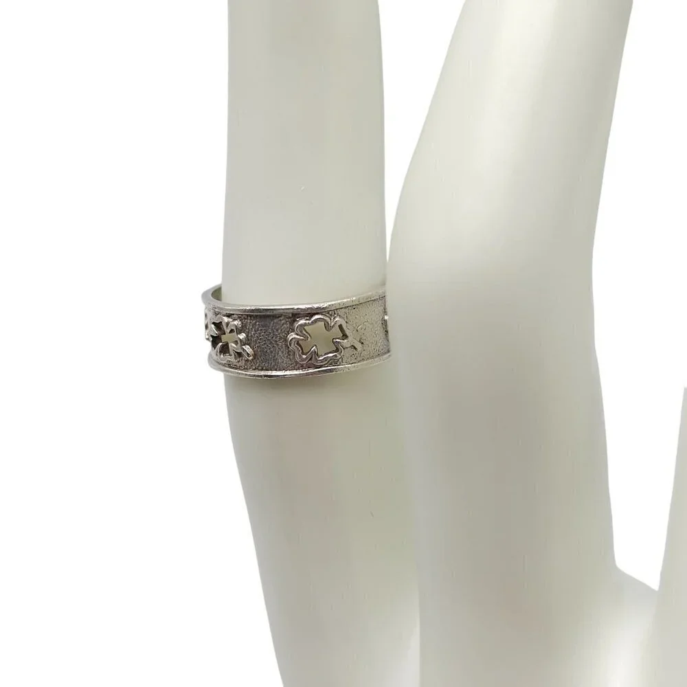 Sterling Silver Textured Four Leaf Clover Openwork Band Ring Size 6 Vintage